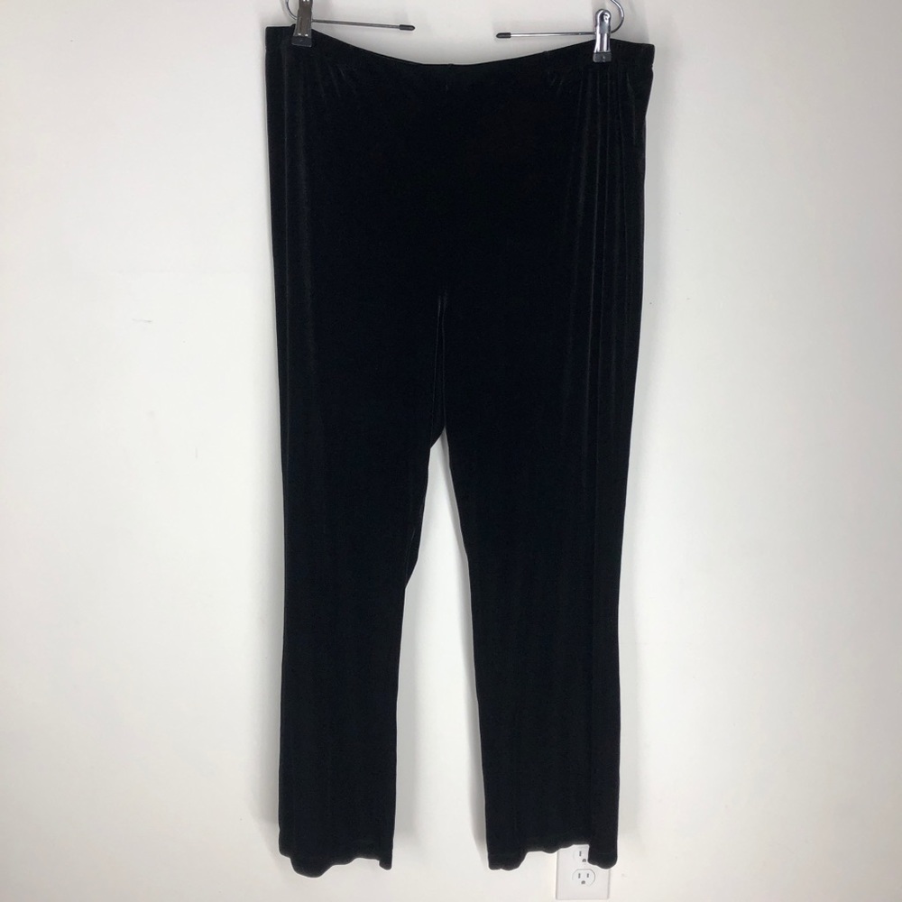 White Stag black velour pull on pants